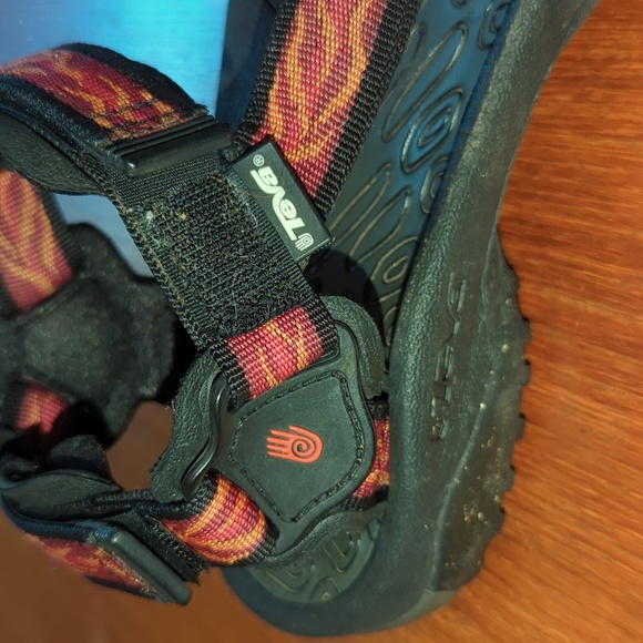 Teva Sandals - Picture 4 of 8